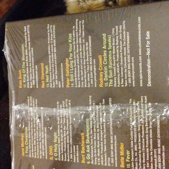 CD James Taylor,Cyndi Lauper and more - Picture 6 of 9